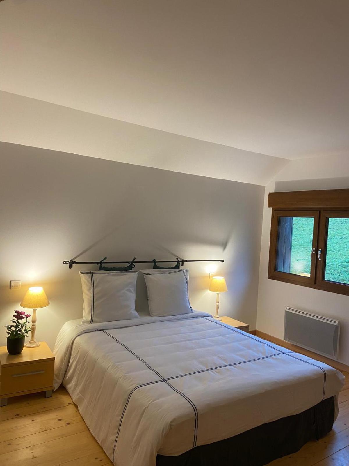 Maison D'Hotes Des Hauts De La Piquante Pierre Basse-sur-le-Rupt Buitenkant foto